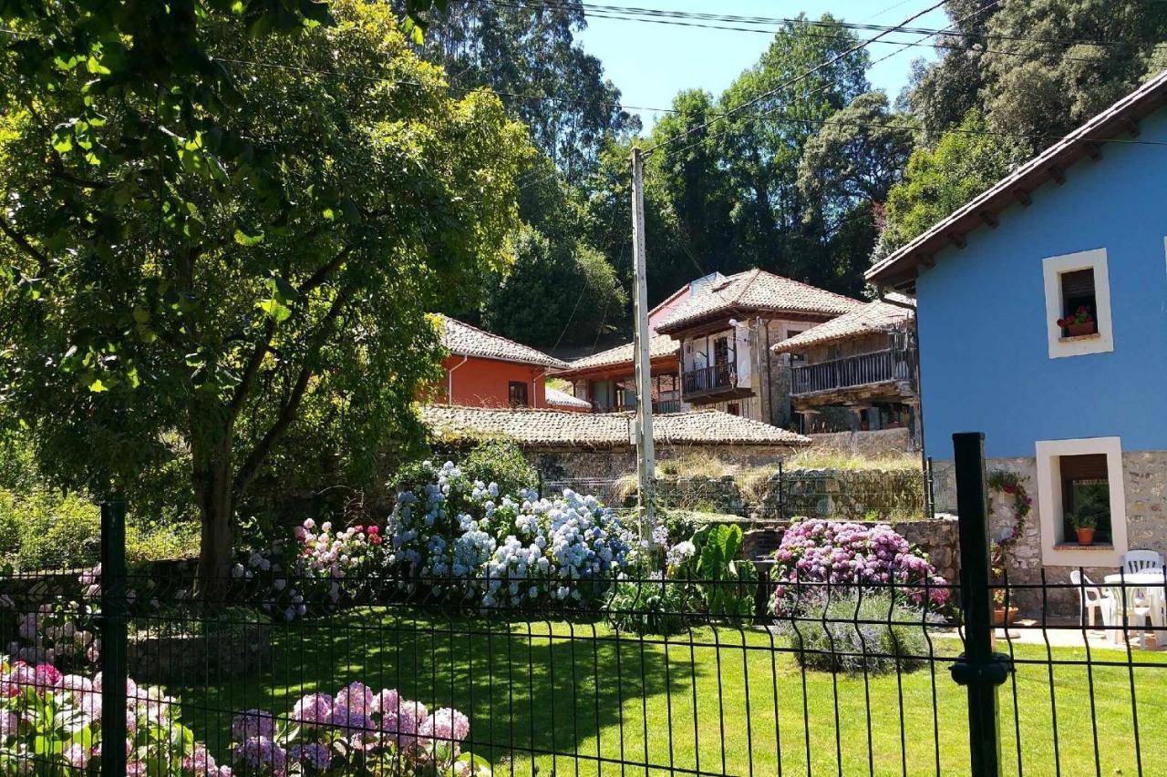 Гостьовий будинок Casa De Aldea El Toral Rales  Екстер'єр фото